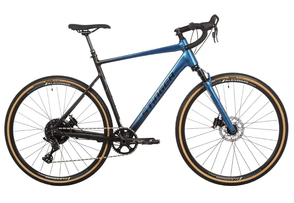 Велосипед 28" STINGER 700C GRAVIX EVO синий